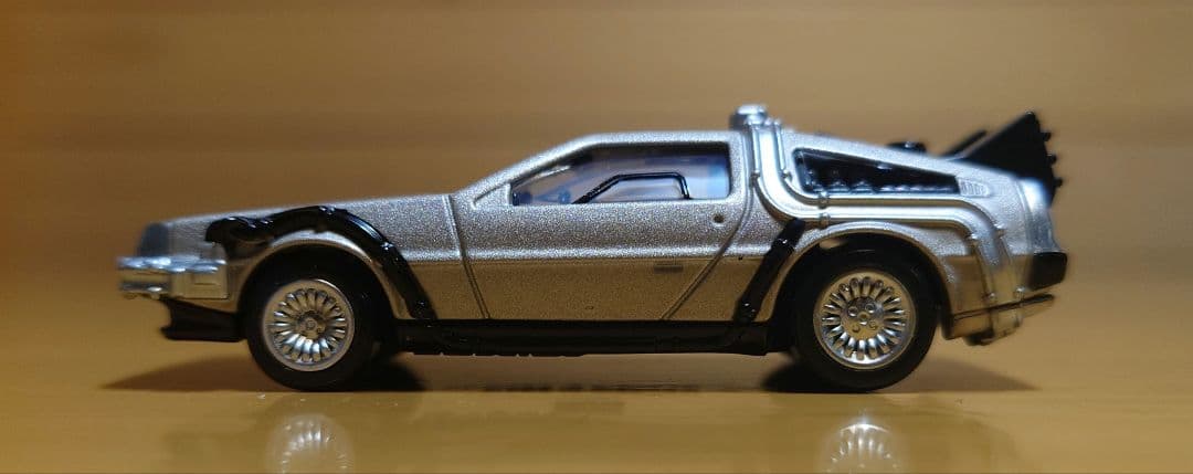 トミカプレミアム unlimitedバック・トゥ・ザ・フューチャー デロリアン