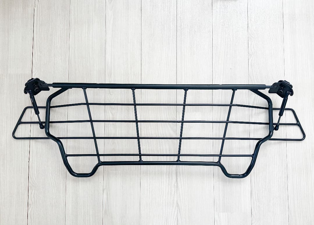 ボルボ 純正品VOLVO V90、V90CC用 スチールガードネット 良品