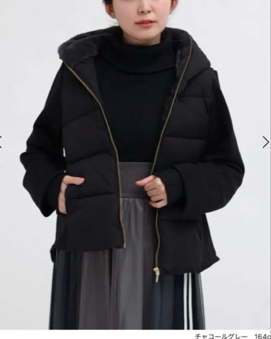 【新品未使用】フェイクファーフード　ダウンジャケット　MEDOC ヤマダヤ