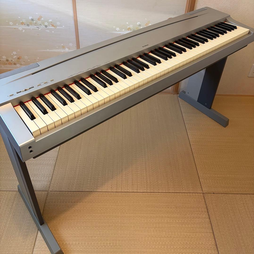 【送料無料】大人気YAMAHA P-70 電子ピアノ88鍵盤