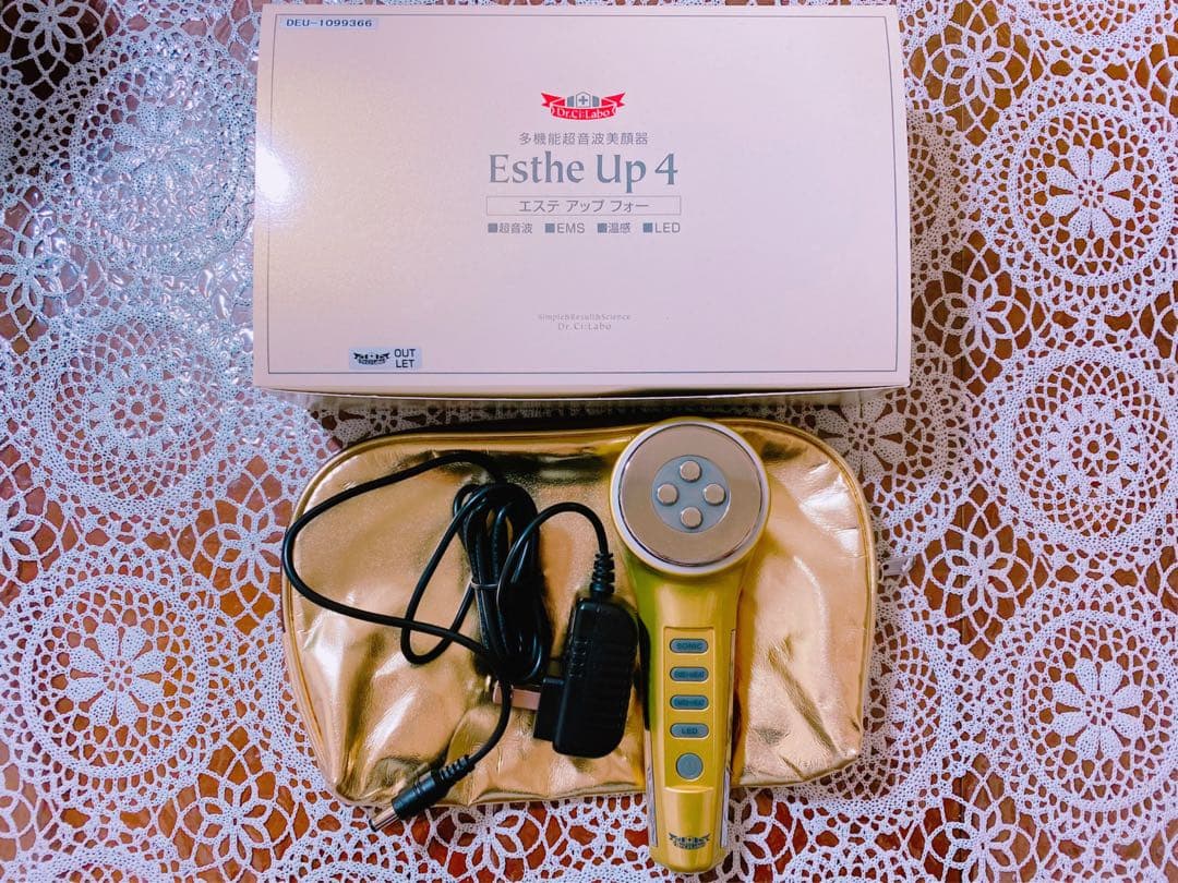 ★Dr.Ci:Labo★ EMS搭載美顔器