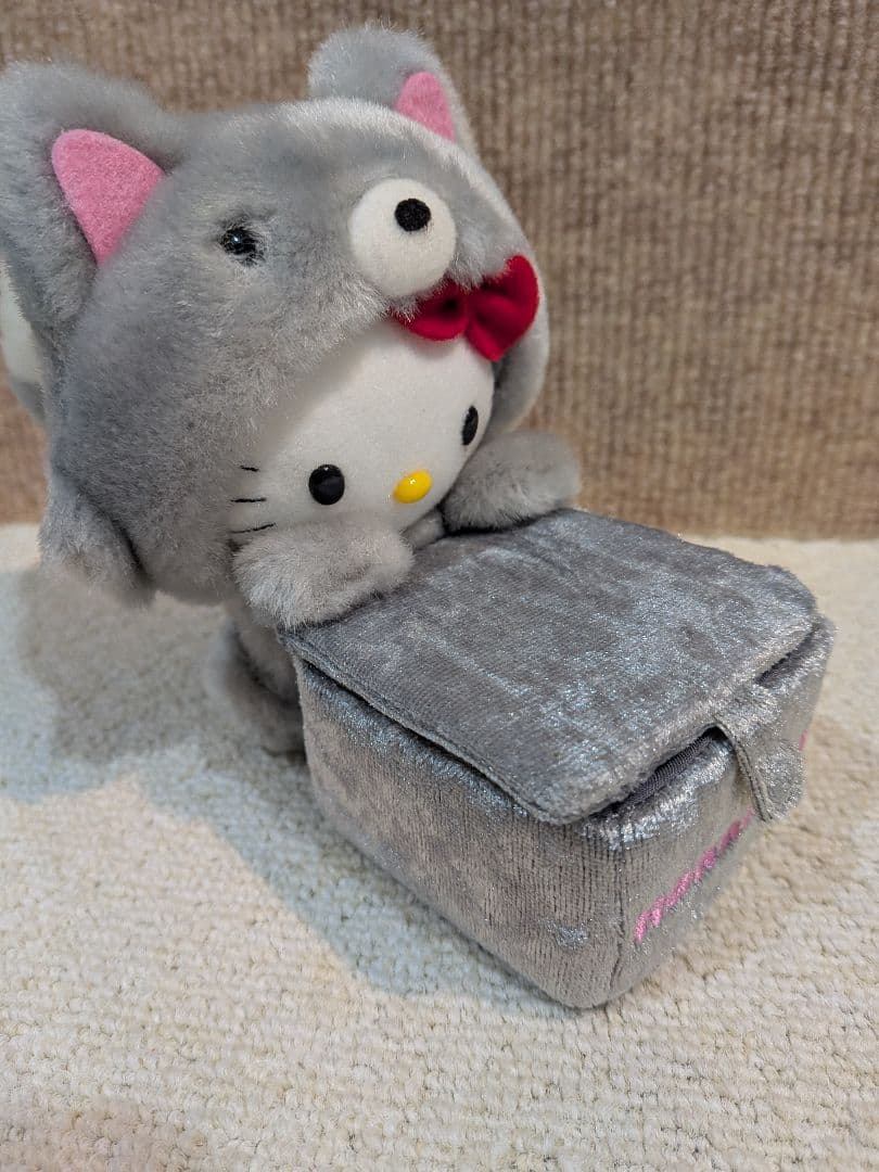 北海道限定　ハローキティ　ギンギツネ　ぬいぐるみ2004年　ぬいぐるみ小物入れ 北海道限定 サンリオ ハローキティ 北海道限定キティ キツネキティ
