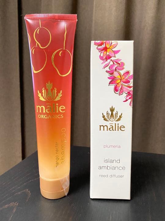 マリエオーガニクス リードディフューザー プルメリア 59ml &シャンプー