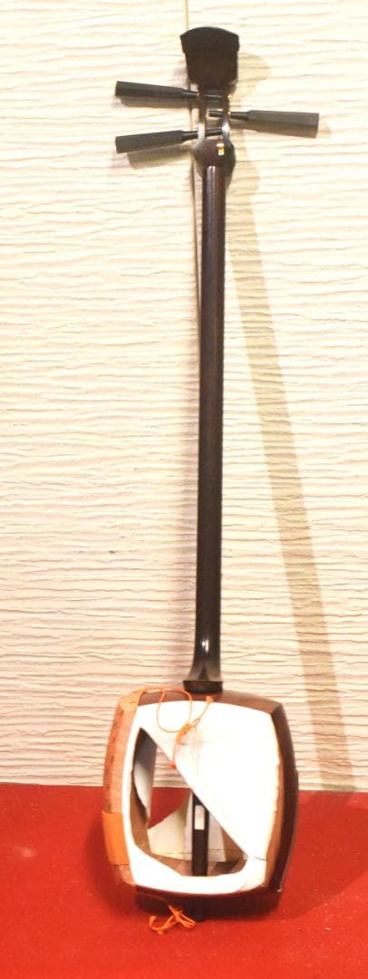 高級民謡三味線●紅木竿●東さわり美品●24-06-19-06