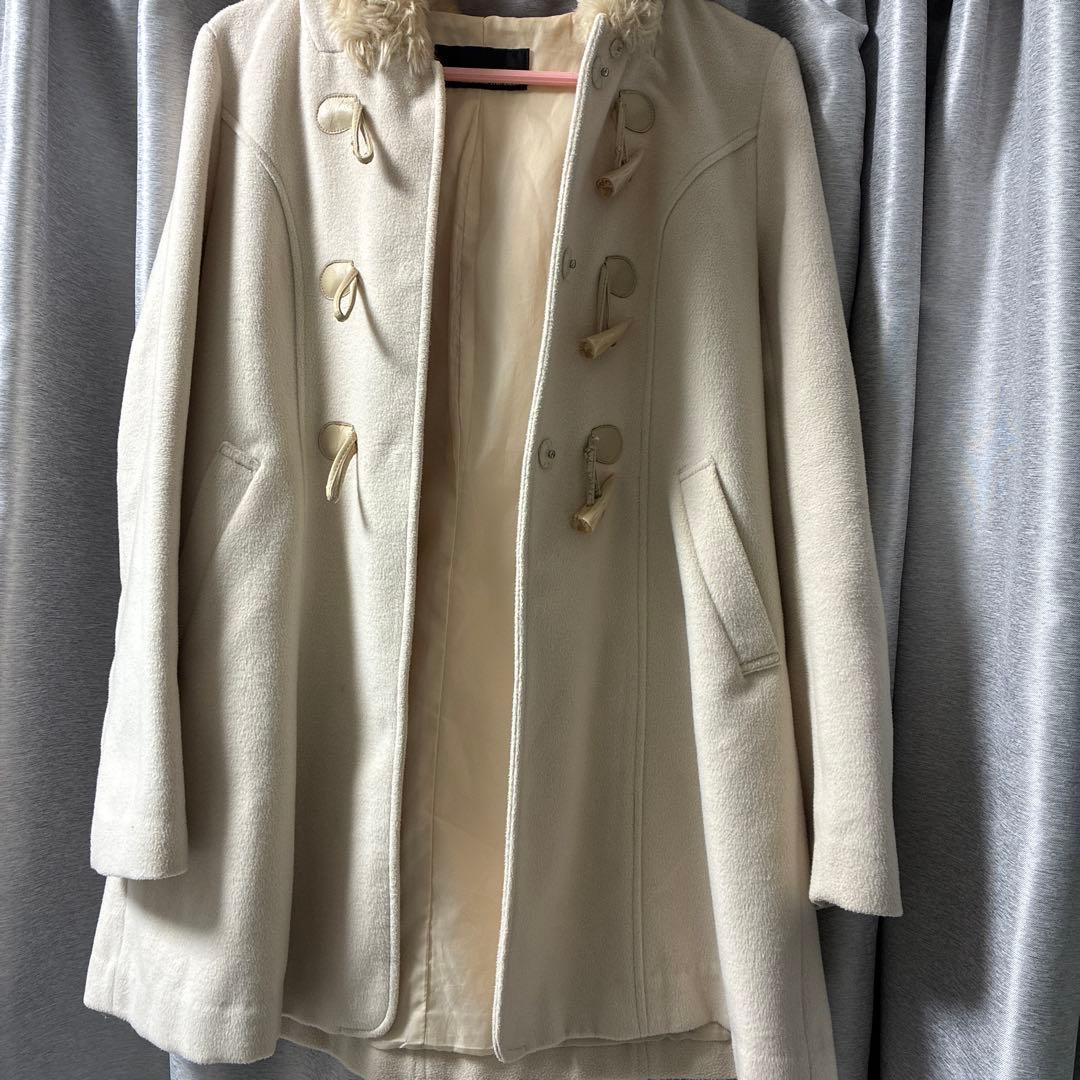 CECIL McBee アイボリー ダッフルコート フード/ファー付き - メルカリ