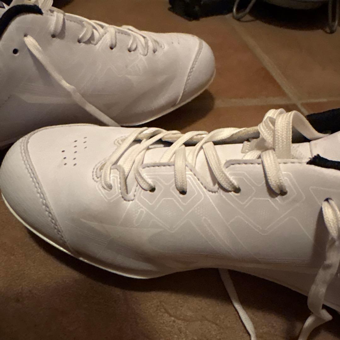 Mizuno ホワイト　スパイク 27.0cm 野球　ミズノ オン9