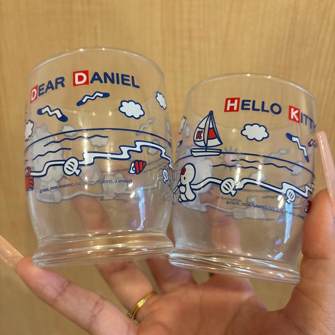 ハローキティ ダニエル グラス 2個セット レア - メルカリ