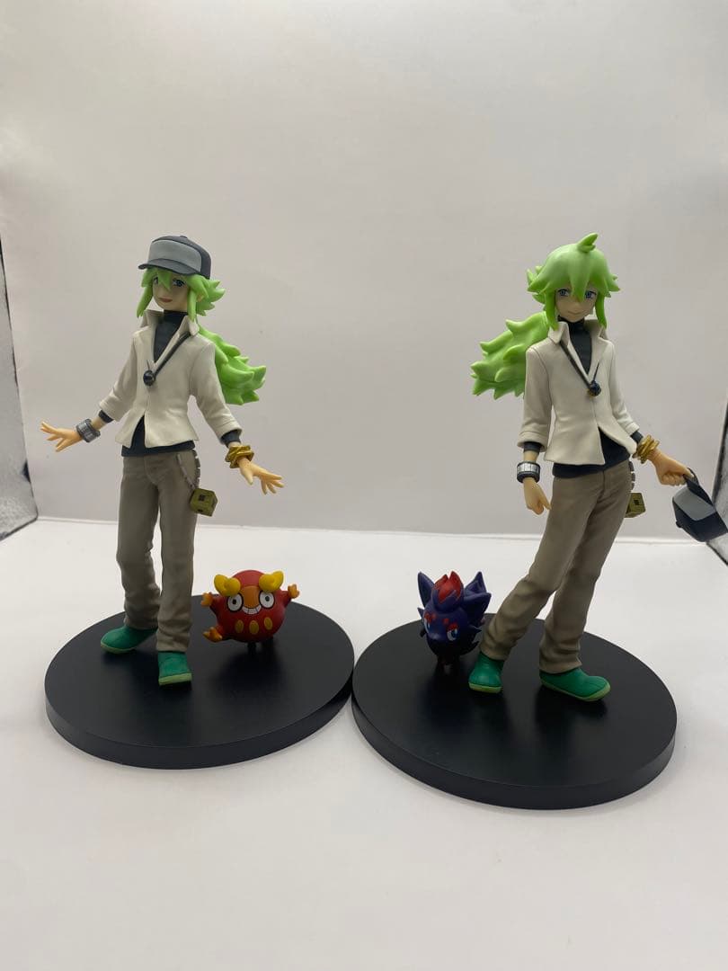 ポケットモンスター　ブラック/ホワイト　N プライズフィギュア　2体セット
