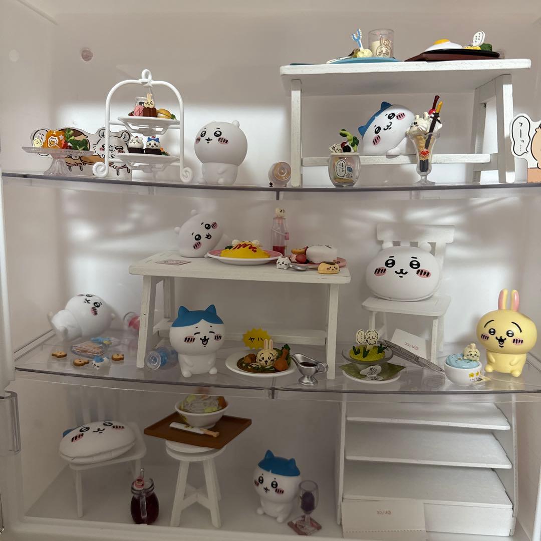 ちいかわ ちいかわレストラン ちいかわカフェ ミニチュア コンプリートセット GbsLb7HasAAPWxR_R.jpg