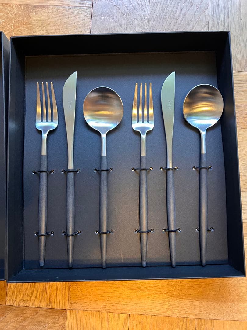 【新品未使用】Cutipol カトラリーセット シルバー ブラック