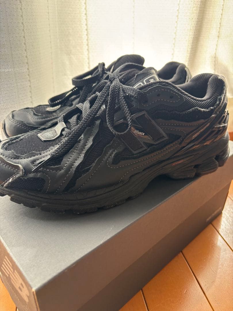 New Balance M1906DF [美品]