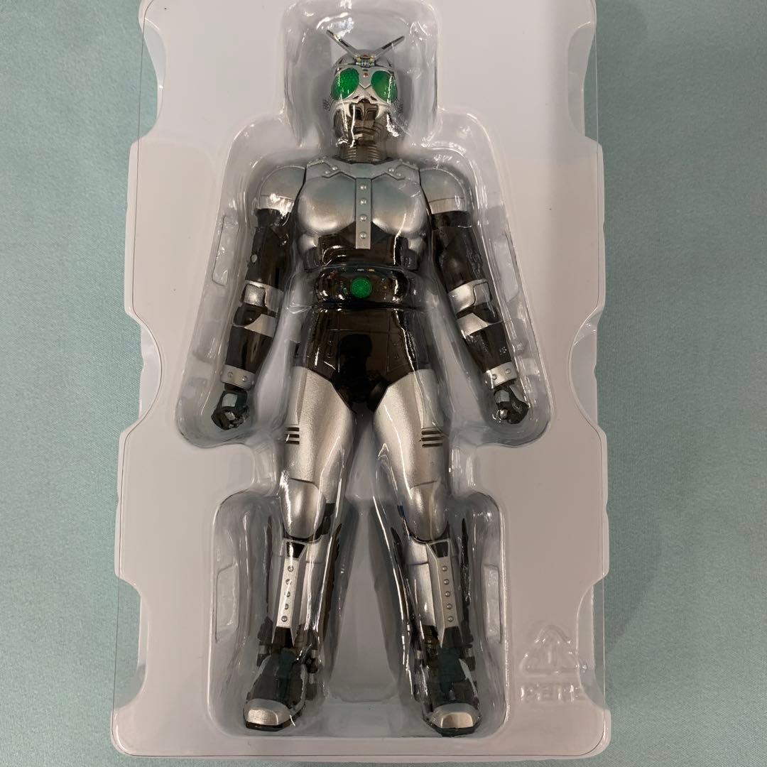 S.H.Figuarts(真骨彫製法) シャドームーン 仮面ライダーBLACK