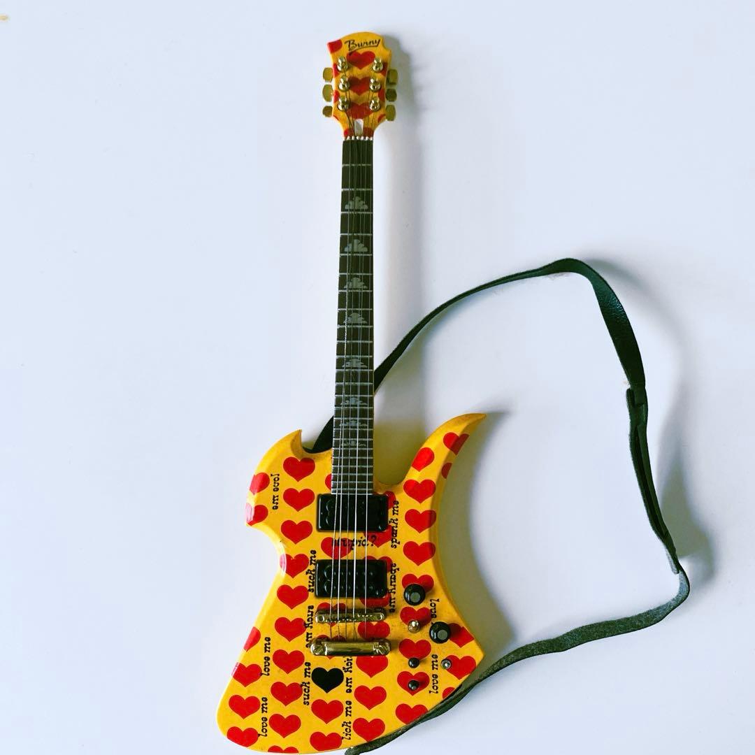 hide ギター イエローハート 1/6フィギュア - メルカリ