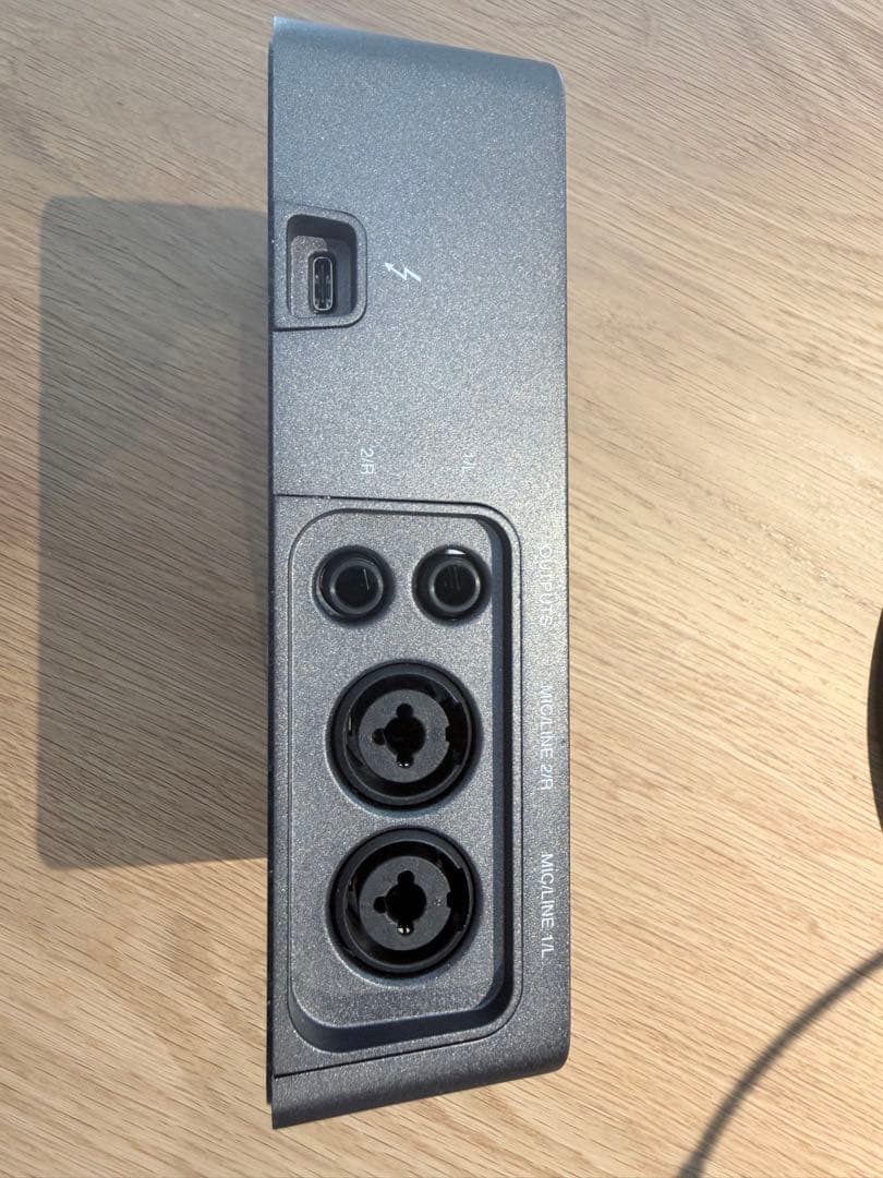 Universal Audio Arrow オーディオインターフェイス - メルカリ