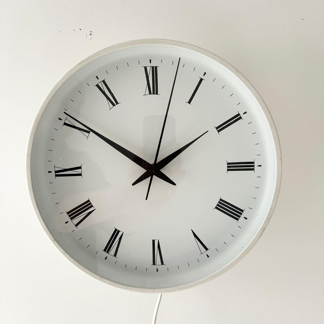 Henning Koppel clock Louis Poulsen 稀少 2 Georg Jensen Henning Koppel wall clock, 22 cm, red | Finnish