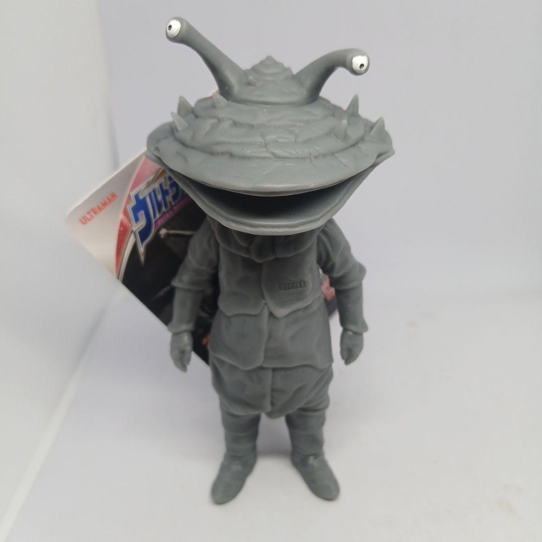 ウルトラQ怪獣カネゴン&ガラモン 白黒セット - メルカリ
