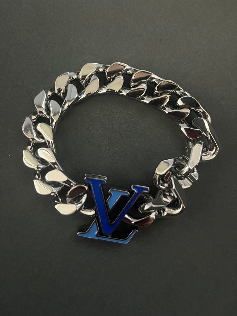 Louis Vuitton LVチェーン Wallet On Chain Ivy Monogram - Women - Handbags | LOUIS VUITTON ®