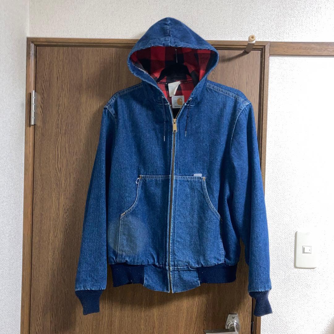 Carhartt 100周年アクティブパーカー