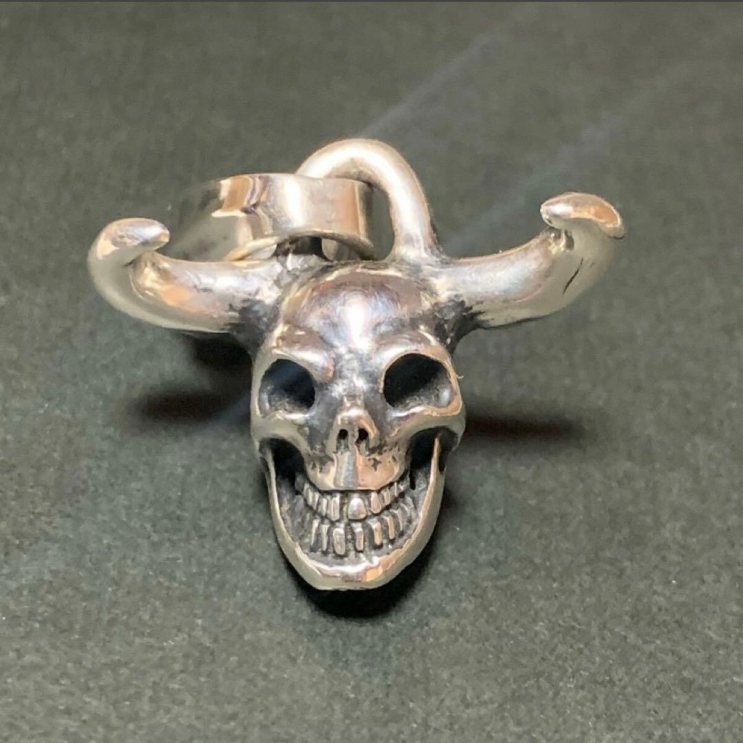 新品 Gabor ウルトラファザー シェブロンベイル ミラクルスカル ペンダント