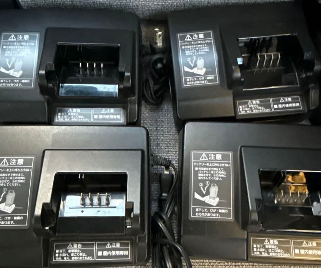 バラ売り可　パナソニック　電動自転車　充電器　4個