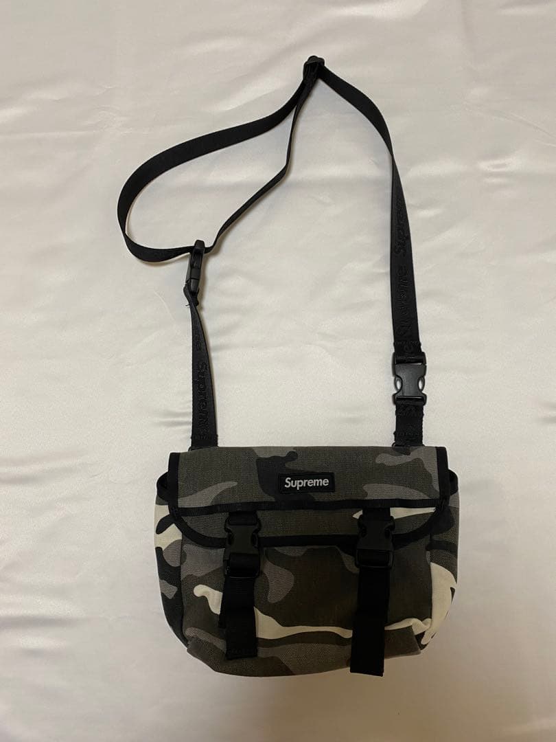 バッグ Supreme 25SS Mini Messenger Bag Camo
