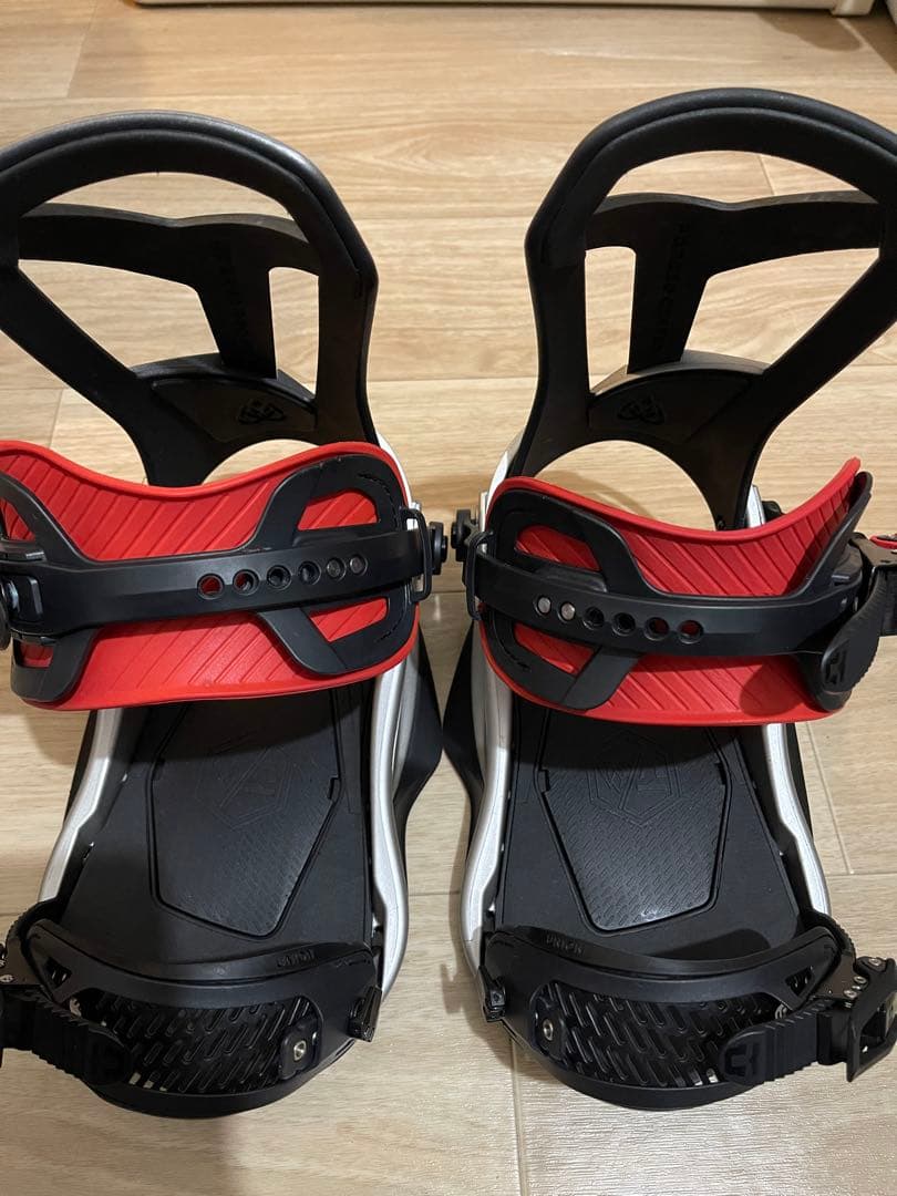 UNION FALCORE Mサイズ 24-25モデル FALCOR｜操作性強化！より軽く、思い通りの動きへ。 | スノーボード