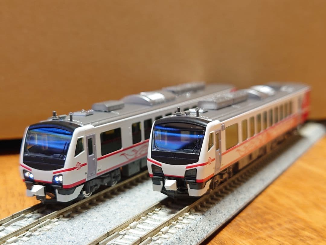 KATO 10-1917 HB-E300系「ひなび（陽旅）」