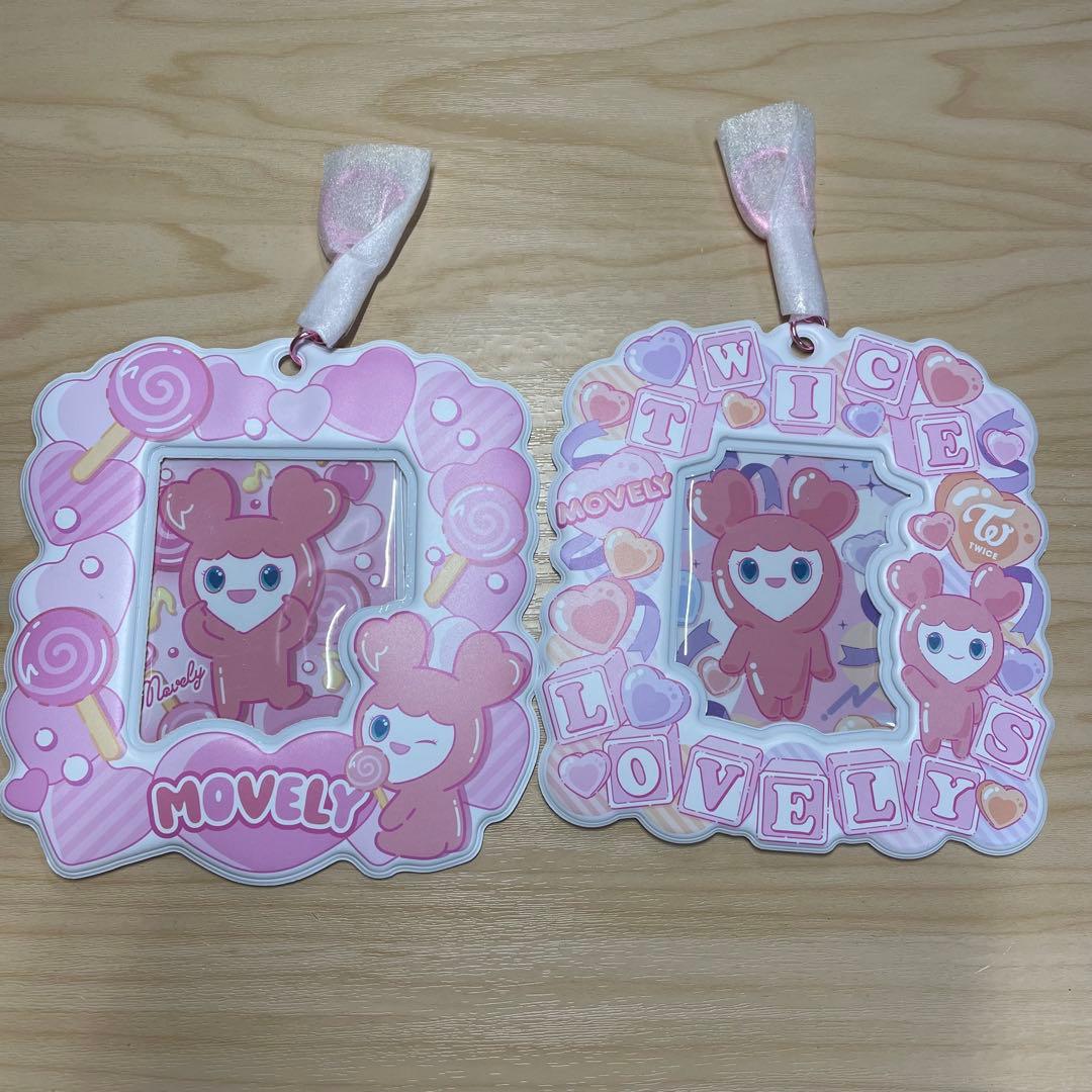TWICE LOVELYS カードホルダー モモ - メルカリ