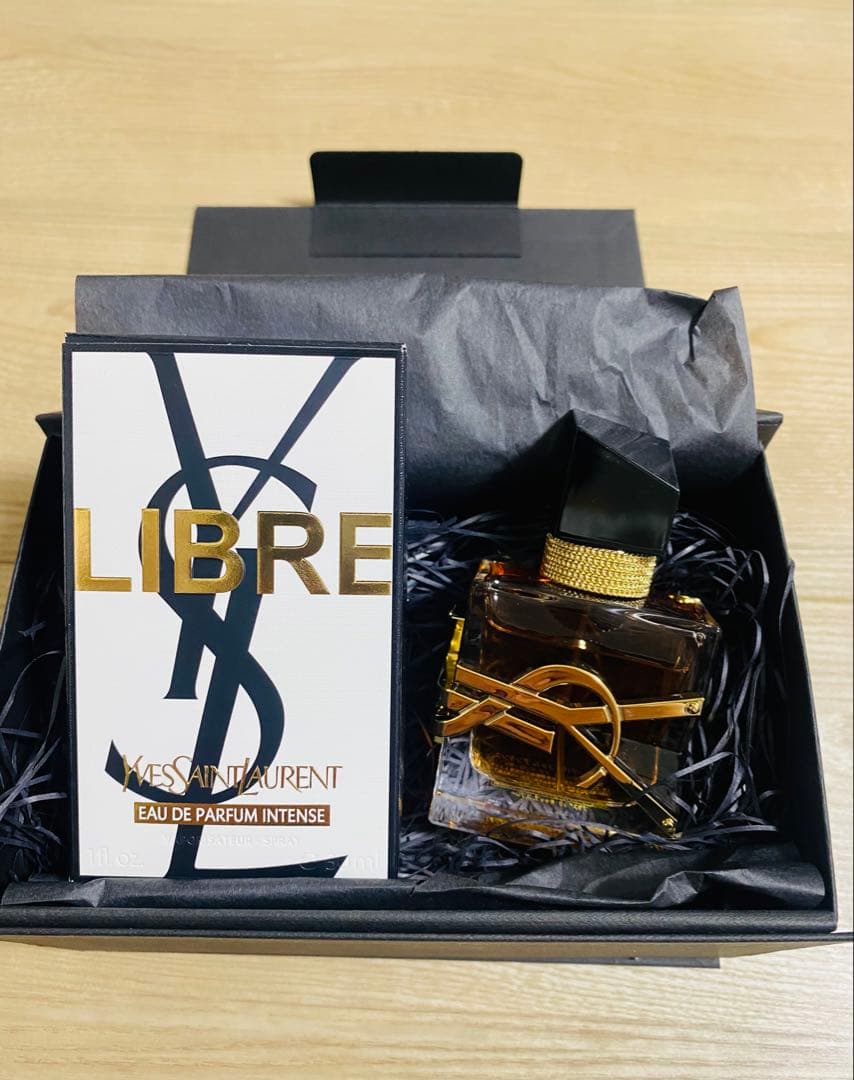 【新品】イヴ・サンローラン リブレ・オーデパルファム・アンタンス 30ml