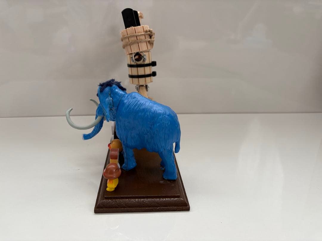 映画それいけアンパンマン2024置物 - メルカリ