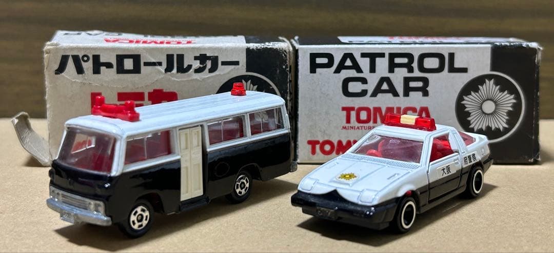 日本製 トミカ パトカーフェア 2台セット
