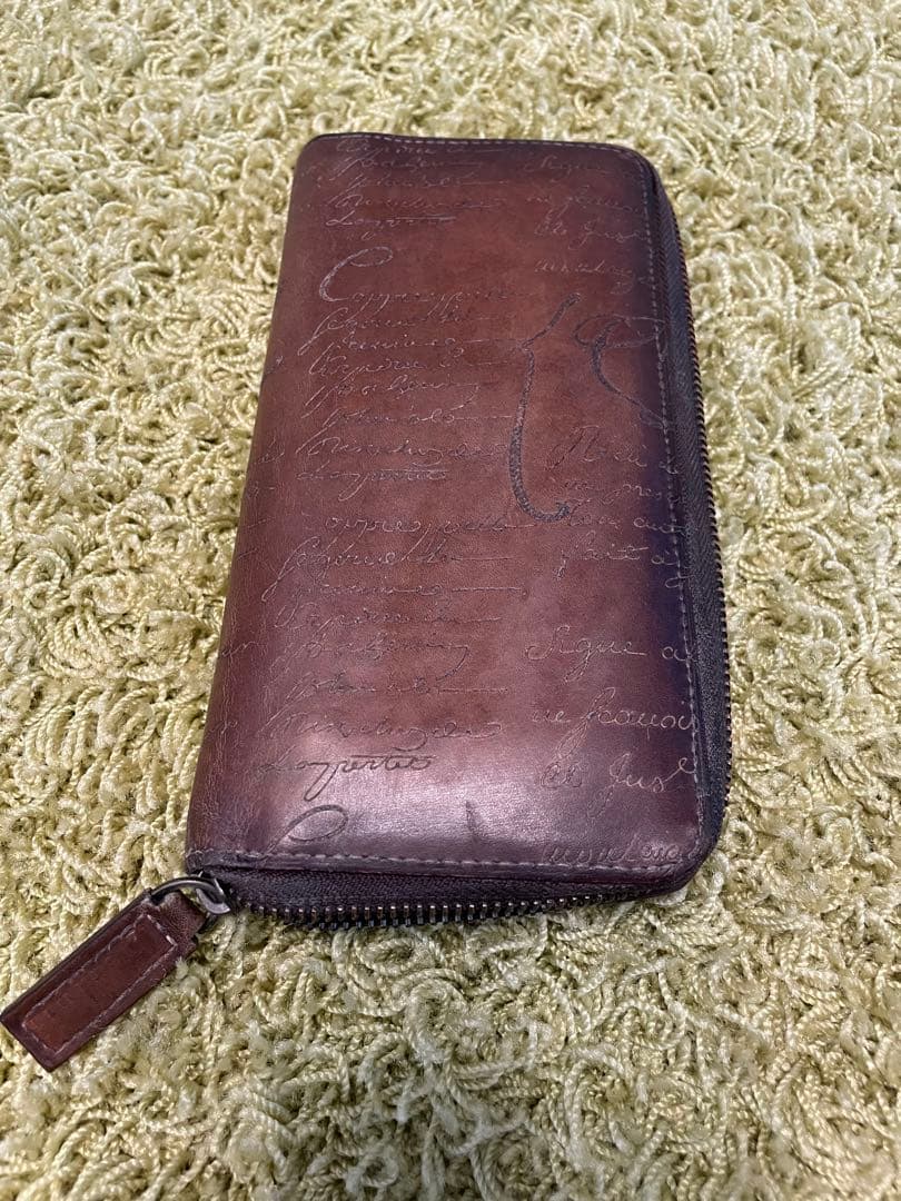 ベルルッティ長財布 カリグラフィ