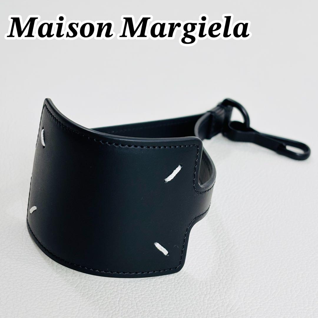 1786【未使用品】メゾンマルジェラ ハンドストラップ ステッチ レザー