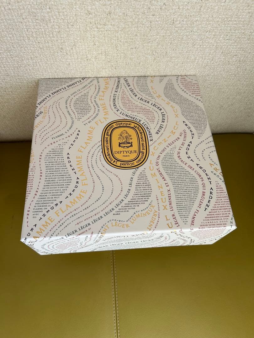 【新品未使用】ディップティックdiptyque カルーセル&キャンドルコフレ