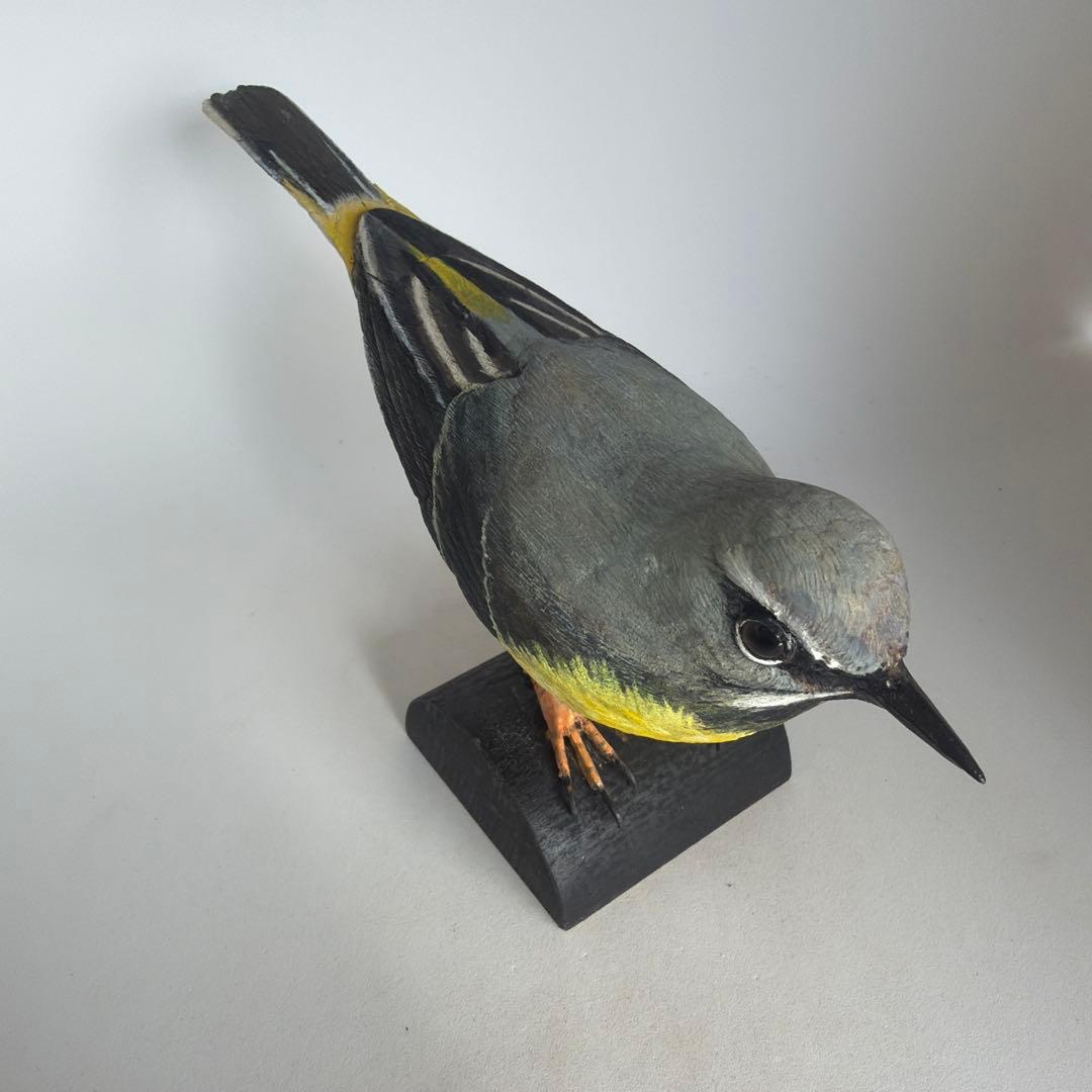 バードカービング　野鳥キセキレイ 手彫り　木彫り　置物　ハンドメイド　一点物