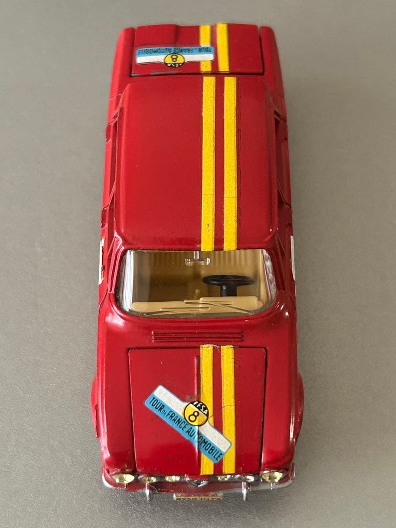 Dinky Toys ディンキー アルファロメオ ジュリア1600 当時物 - メルカリ