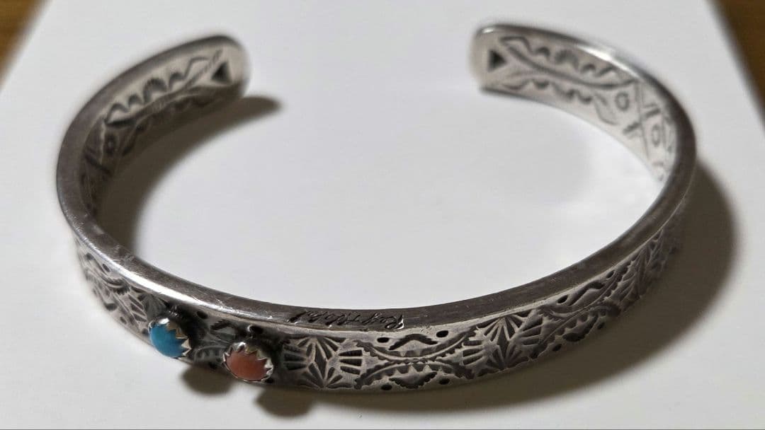 おーちゃんインディアンジュエリー レイアダカイ バングル