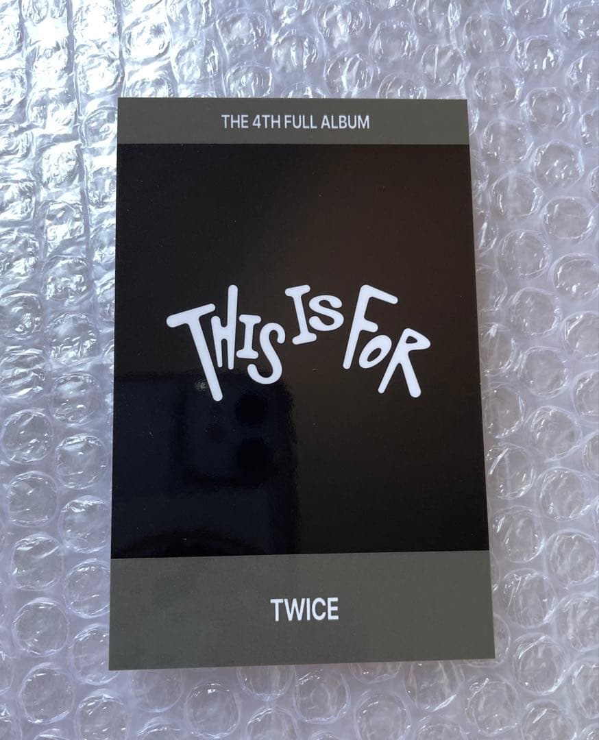 TWICE THIS IS FOR yizhiyu 1.0 中華 モモ トレカ - メルカリ