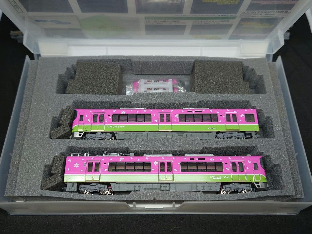 KATO ハピラインふくい 521系 フルラッピング編成 2両セット - メルカリ