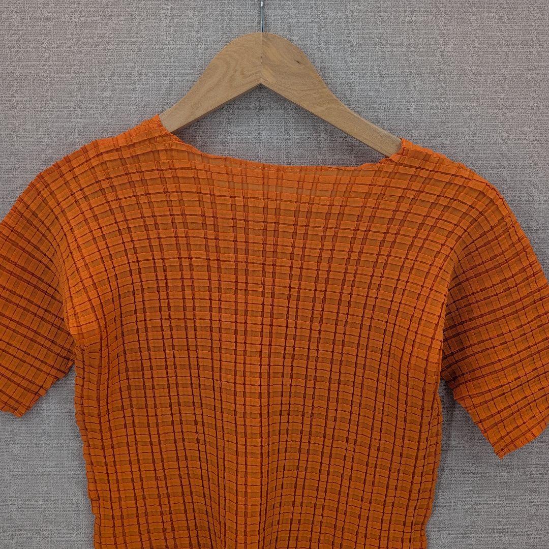 プリーツプレーズ イッセイミヤケ 半袖カットソー オレンジ プリーツ