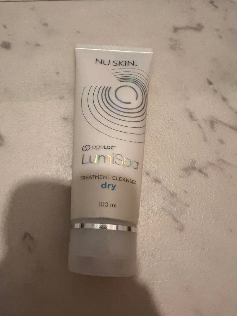 NUSKIN ルミスパ洗顔 洗顔ブラシと新品ブラシあり