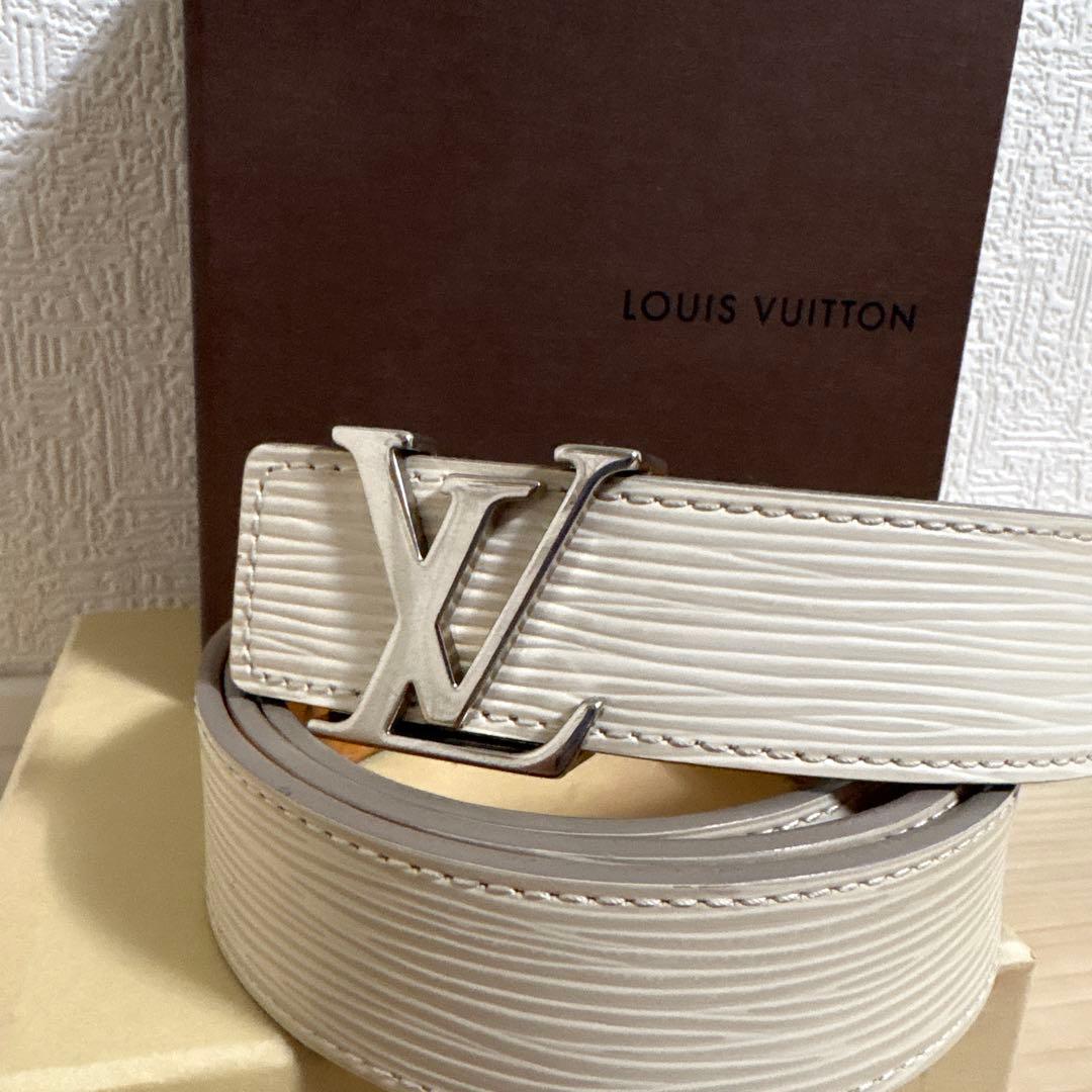 ✨極美品✨ルイ ヴィトン LOUIS VUITTON ベルト LV エピ LOUIS VUITTON（ルイ・ヴィトン） エピ サンチュール クラシック M6833