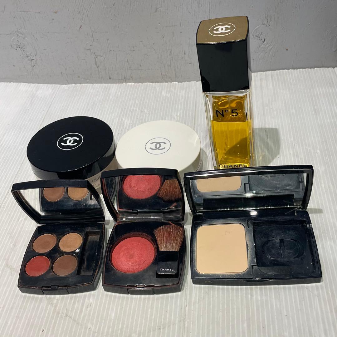 CHANEL DIOR ディオール　化粧品　香水　アイシャドウ　チーク　パウダー