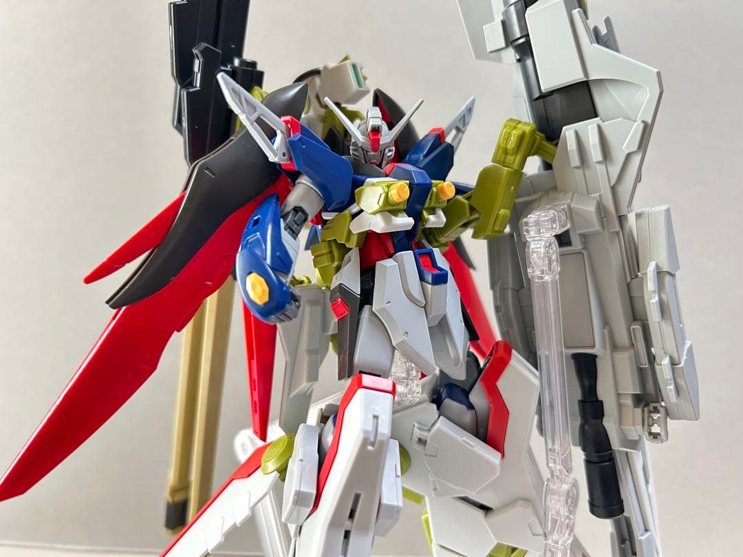 あ*き様 HG デスティニーガンダムSpec ⅱ ＆ ゼウスシルエット 素組み完 HG 1/144 デスティニーガンダムSpecII&ゼウスシルエット│株式会社