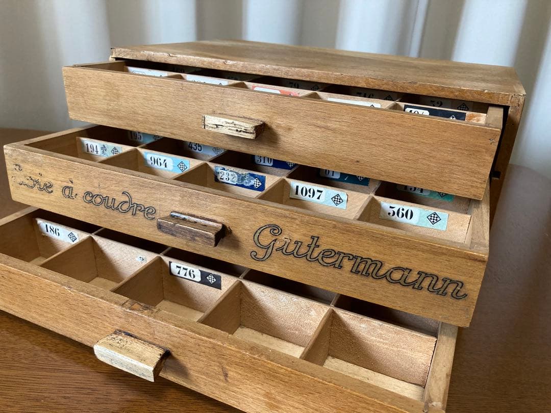 フランス アンティーク ギッターマン ソーイングキャビネット糸巻ディスプレイ什器 フランスアンティーク調キャビネット W800ブラック コンソール サイド