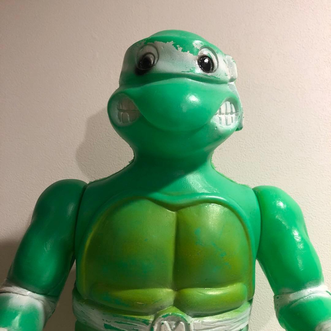 亀の戦士 ポリ フィギュア