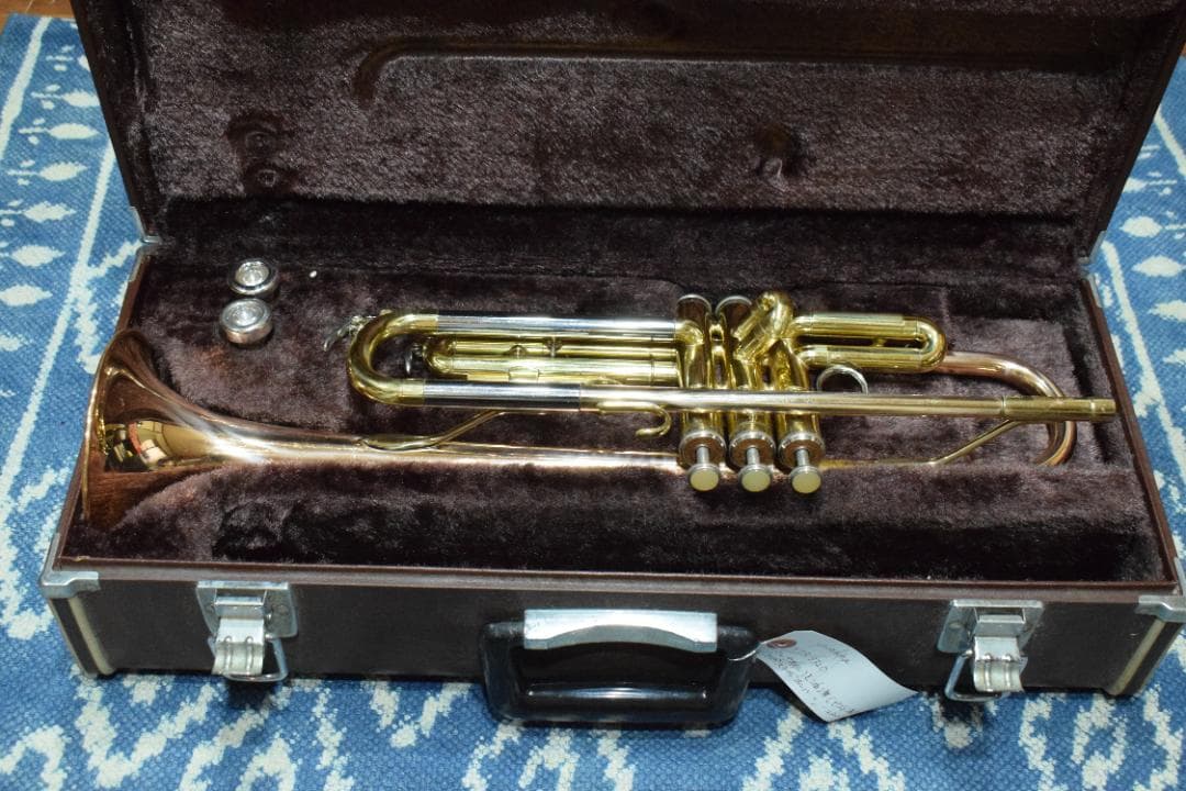 YAMAHA YTR3320 赤ベル 状態良好 マウスピース/ハードケース付属 YAMAHA YTR-3320 赤ベル レッドブラスベル マウスピース ケース - メルカリ