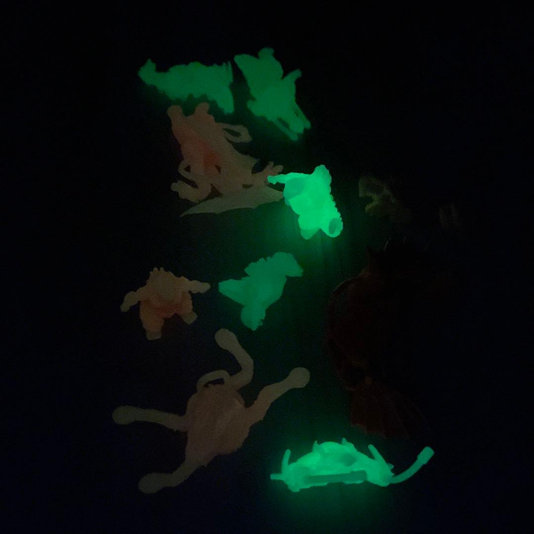 入場プレゼント版 光るゴジラ！10個セット1993東宝 新品未使用 ①