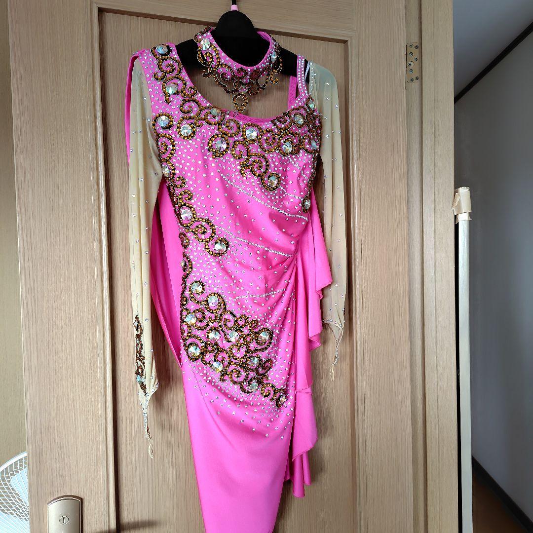 社交ダンス用ピンクラテンドレス 社交ダンス 衣装 モダンドレス ラテンドレス ラテン衣装 ホワイト