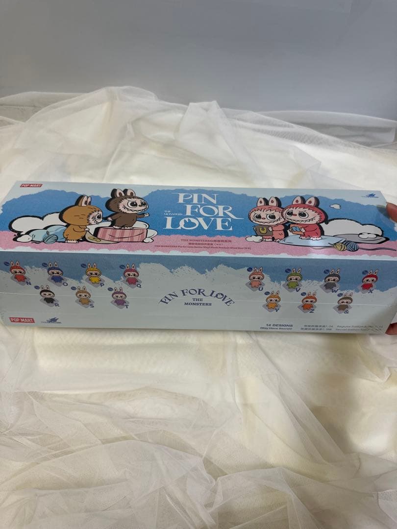 LABUBU イニシャルラブブ Q PINFORLOVE 正規品 - メルカリ